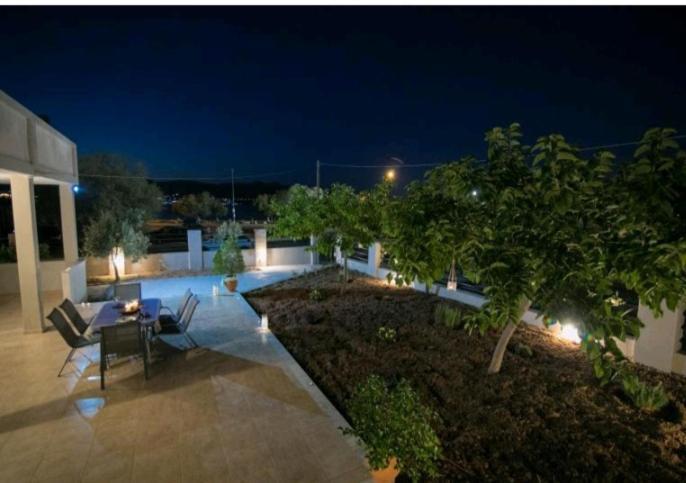 Villa Ammos Salamina Exterior foto